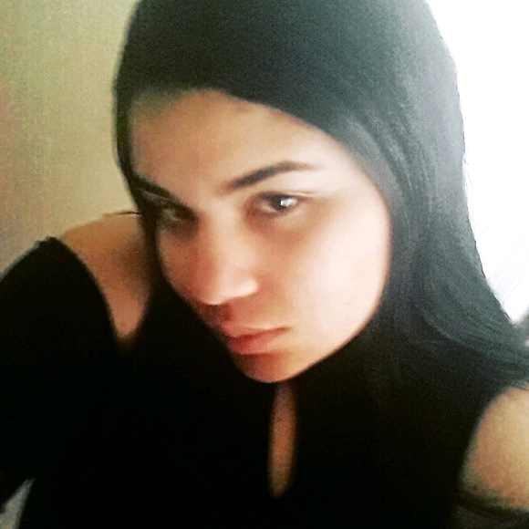 Meet your Posher, Joy - Picture 2 of 2